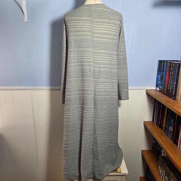 Lularoe Medium Gray Textured Striped Longsleeve Maxi Duster Cardigan (Flaw) - Picture 8 of 11